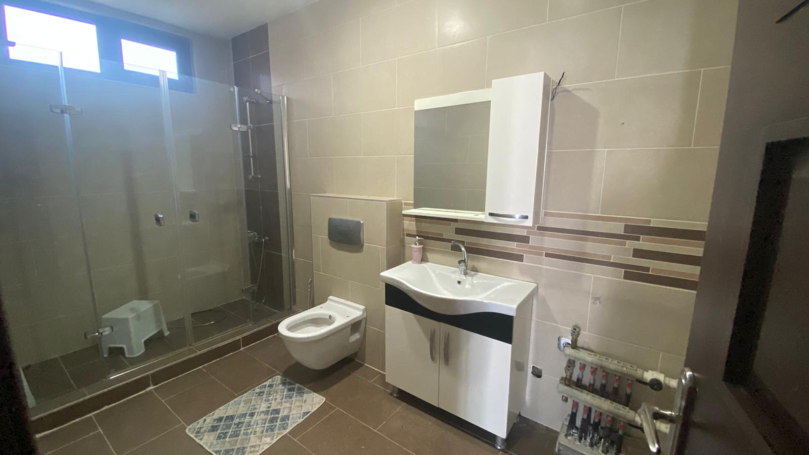 YALINCAK PARK EVLER 2'DE SATILIK TRİPLEKS VİLLA